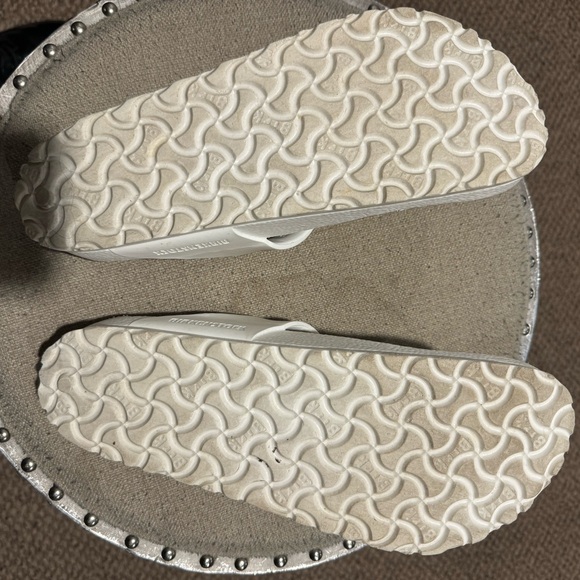 White Rubber Birkenstock Between The Toe Slides/Sandals - Picture 4 of 5